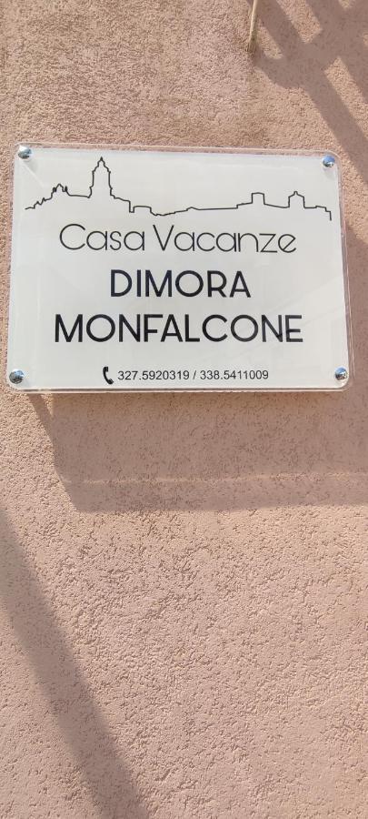 Casa Vacanze Dimora Monfalcone มอนเตสกายิโอโซ ภายนอก รูปภาพ